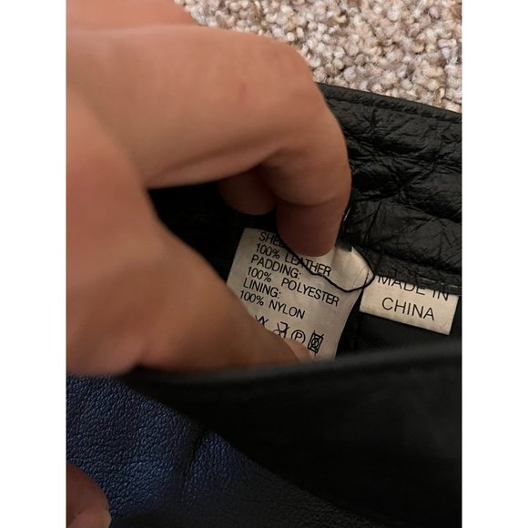 100% Authentic Leather Vintage Shorts Sz 7/8 - Picture 3 of 6